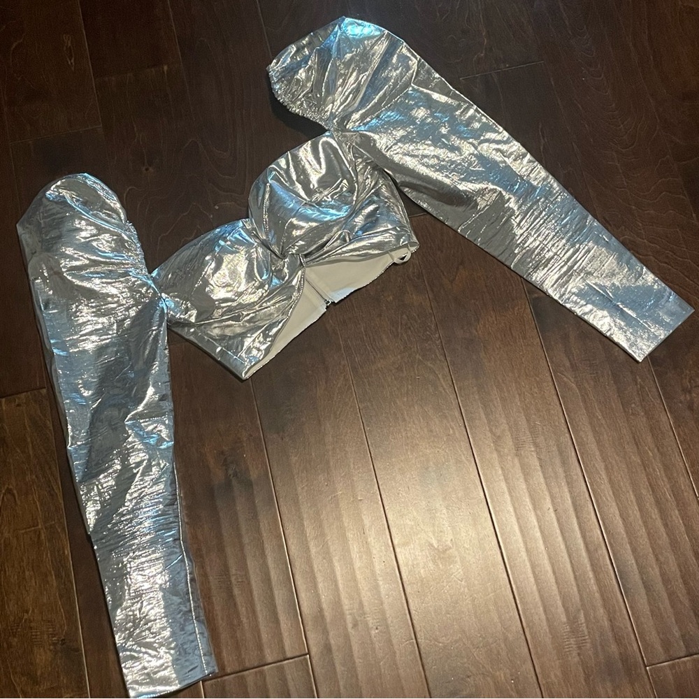 Atoir Shimmering Silver Top